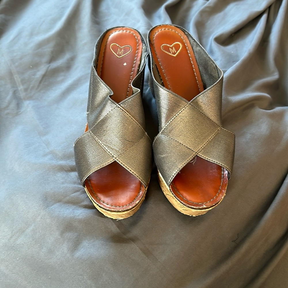 Madeline platform sandals